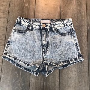 Almost Famous Shorts